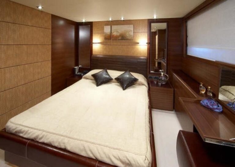 Guest's Cabin Aboard Yacht MATSU