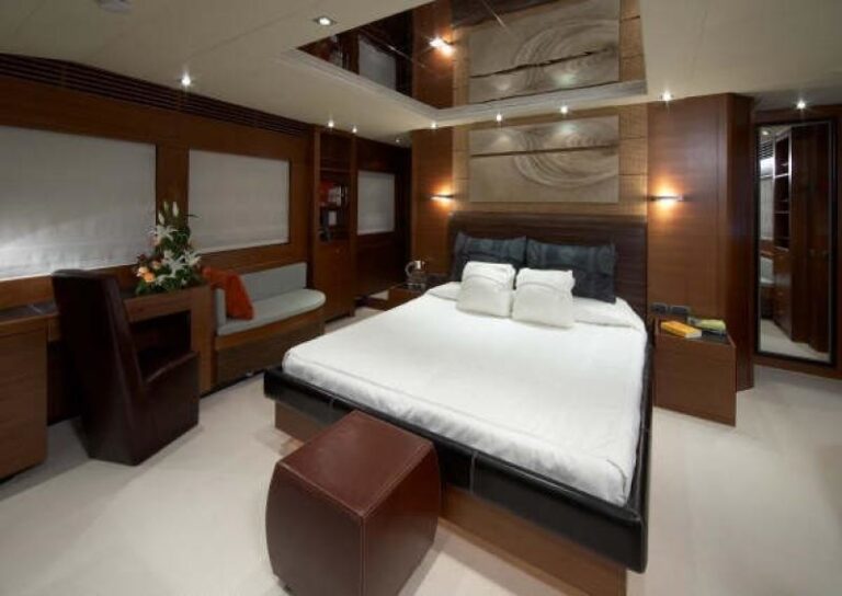 Main Master Cabin On Yacht MATSU