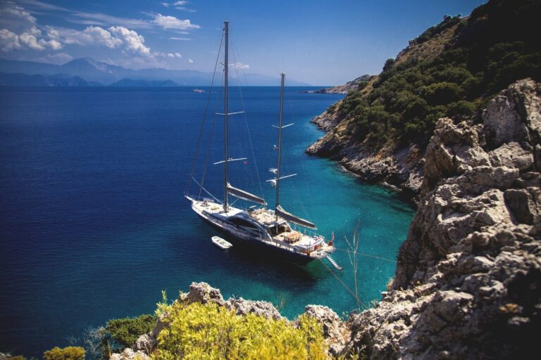 The 36m Yacht MERLIN