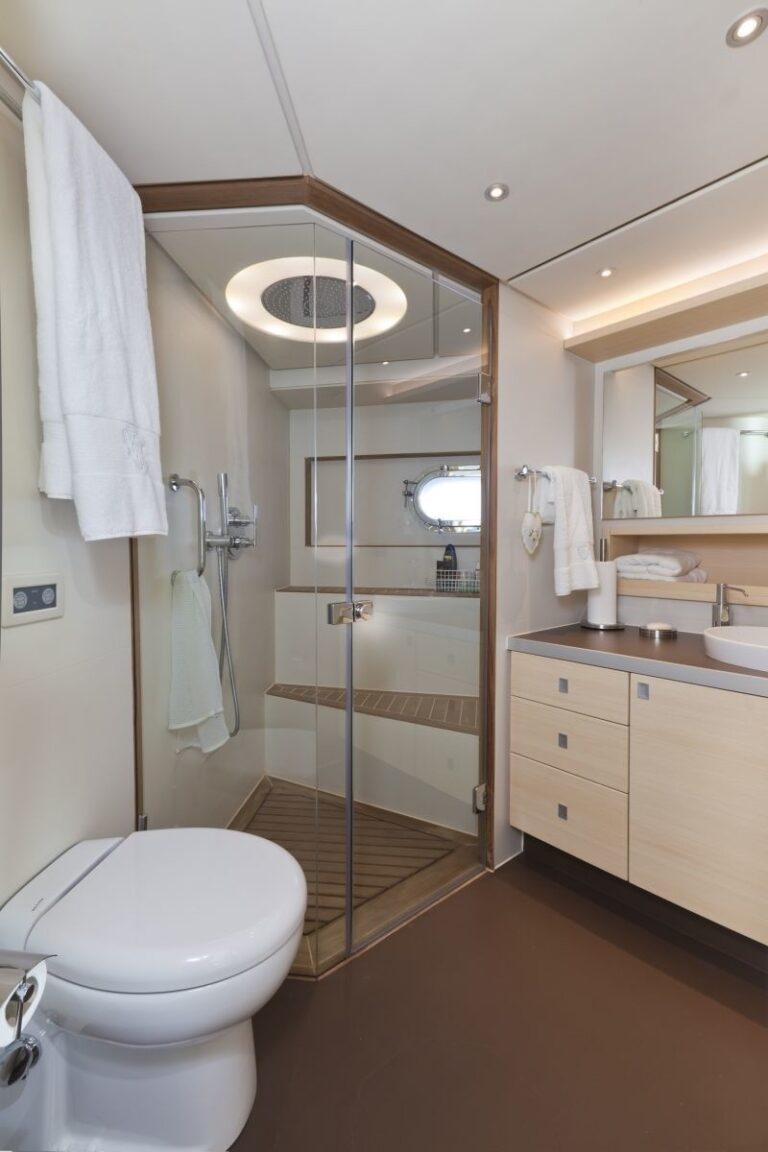 The 36m Yacht MERLIN