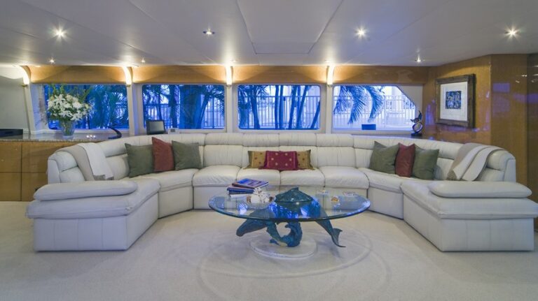 The 36m Yacht MOONRAKER