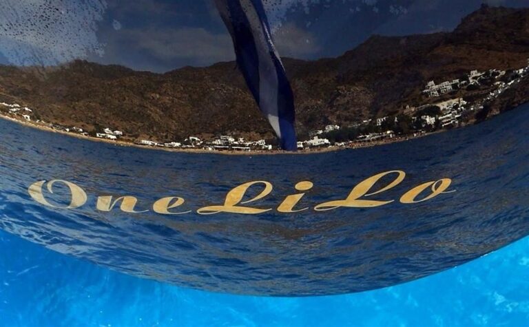 The 36m Yacht ONE LILO