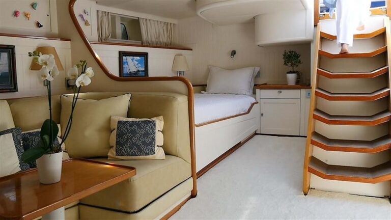 The 36m Yacht ONE LILO