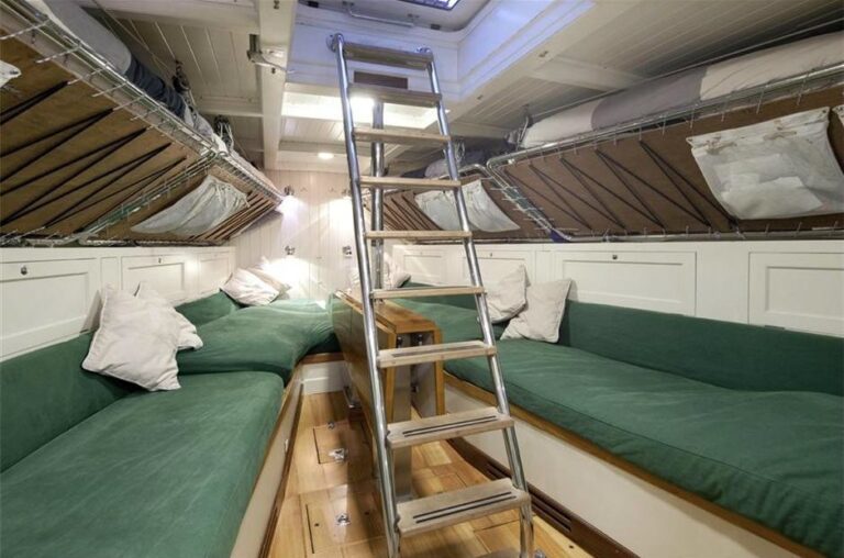 The 36m Yacht SHAMROCK V