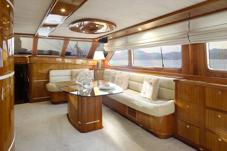 The 36m Yacht SILVER MOON