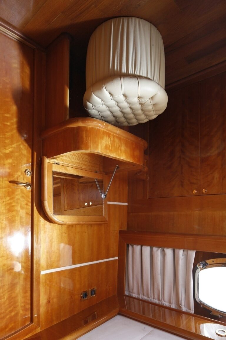 The 36m Yacht SILVER MOON