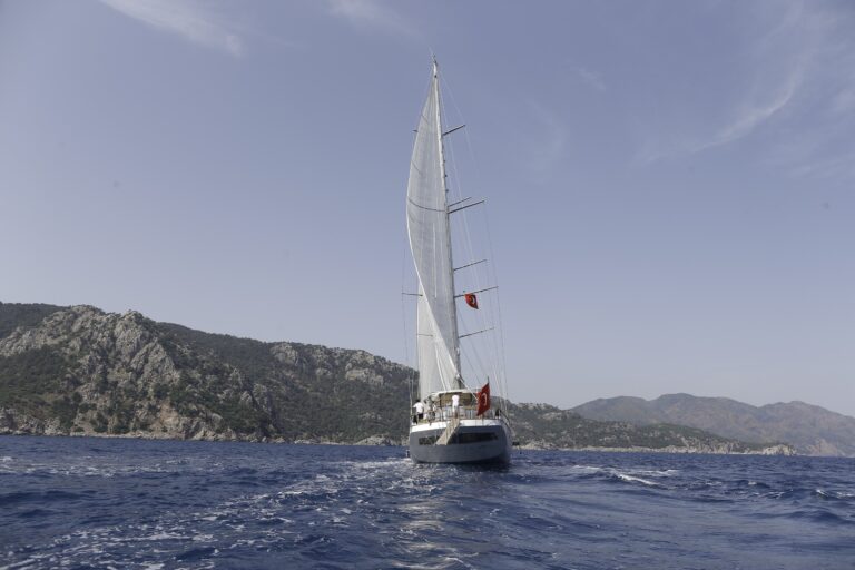 The 36m Yacht SILVER MOON
