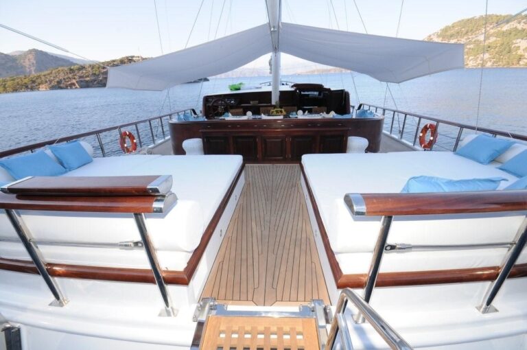The 36m Yacht SMILE
