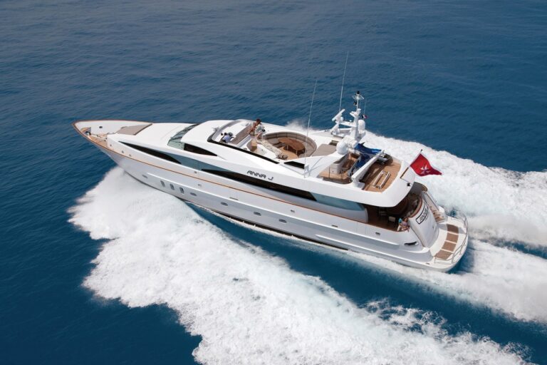 Cruising Aboard Yacht STREGA