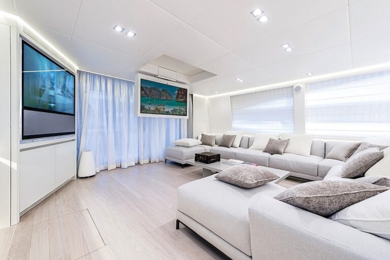 The 36m Yacht SWIFT