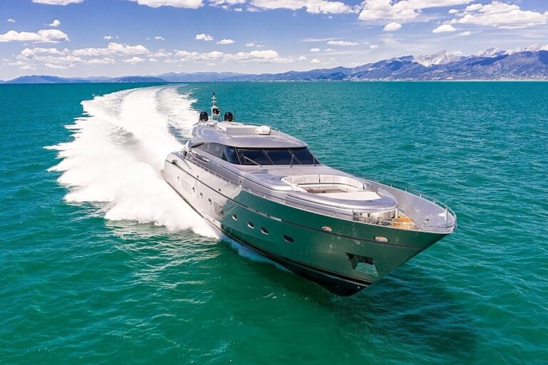 The 36m Yacht SWIFT