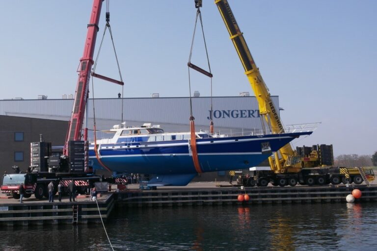 The 36m Yacht TAMER II