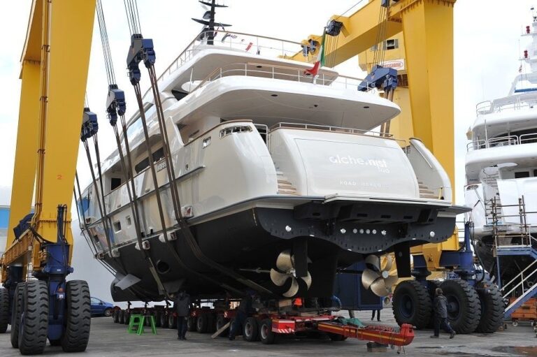 The 37m Yacht ALCHEMIST TOO