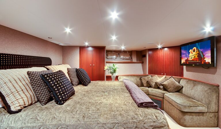 Profile: Yacht ANDIAMO's Main Master Cabin Photograph