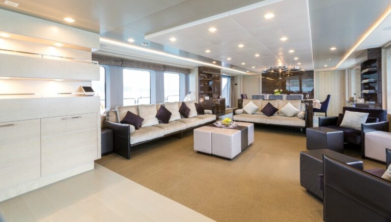 The 37m Yacht EDESIA - Looking forward into the salon