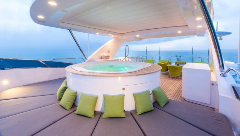The 37m Yacht EDESIA - Sundeck Jacuzzi