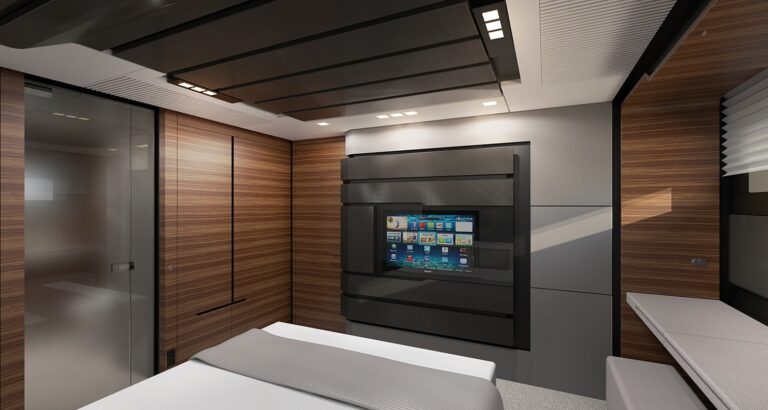 The 37m Yacht FX
