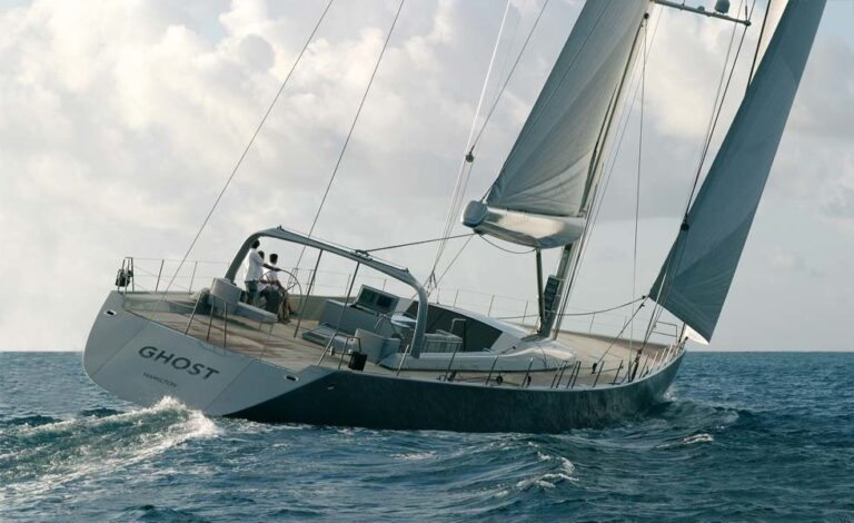 The 37m Yacht GHOST