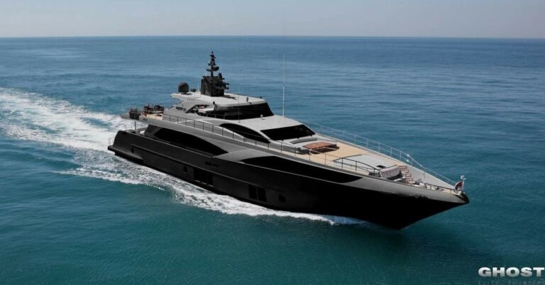 The 37m Yacht GHOST II
