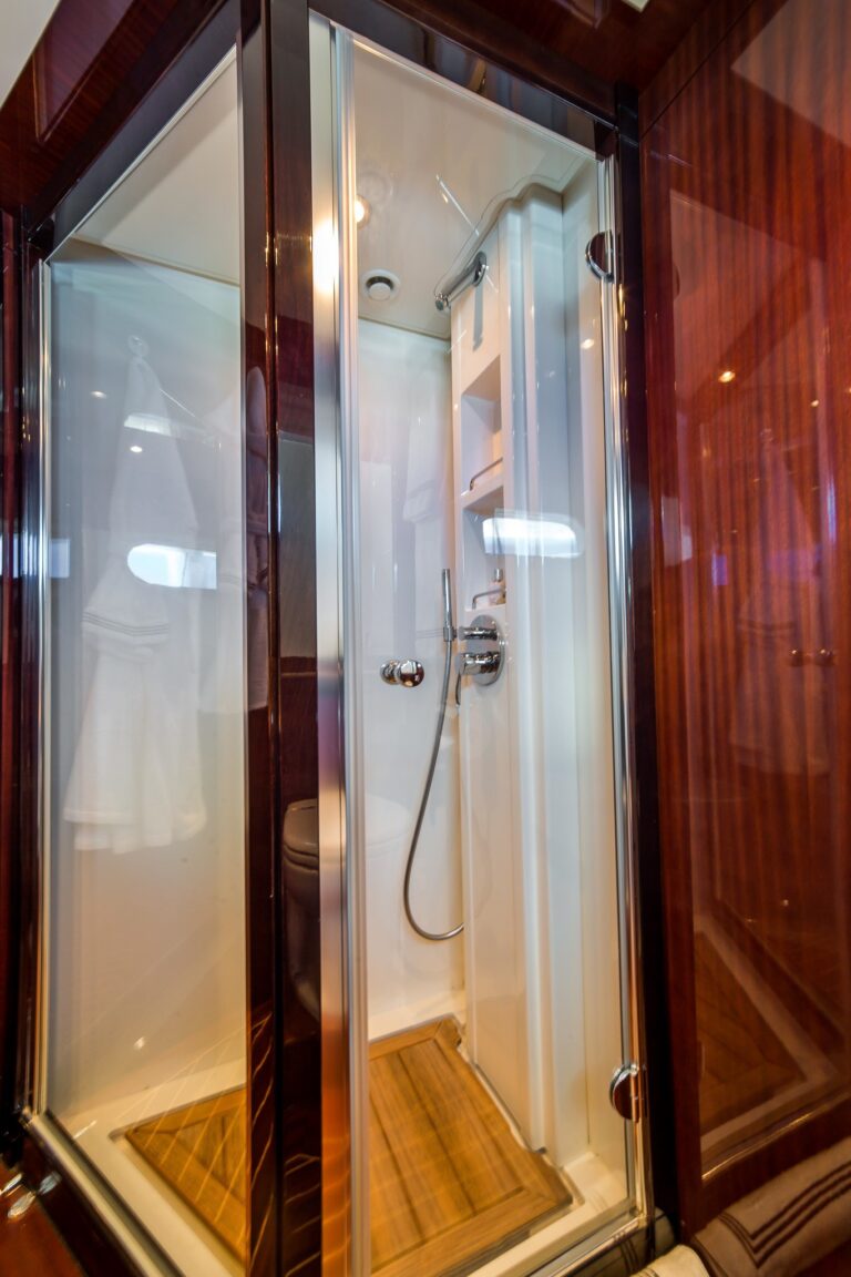 The 37m Yacht HAPPY HOUR