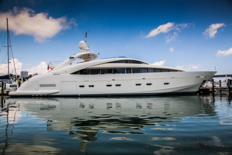 The 37m Yacht HAPPY HOUR