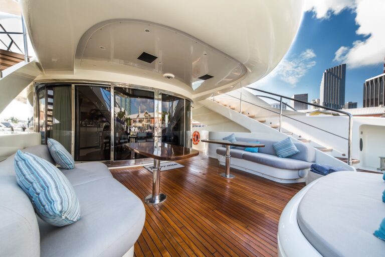 The 37m Yacht HAPPY HOUR