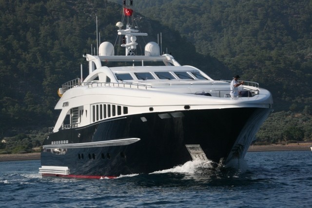Heesen Yachts