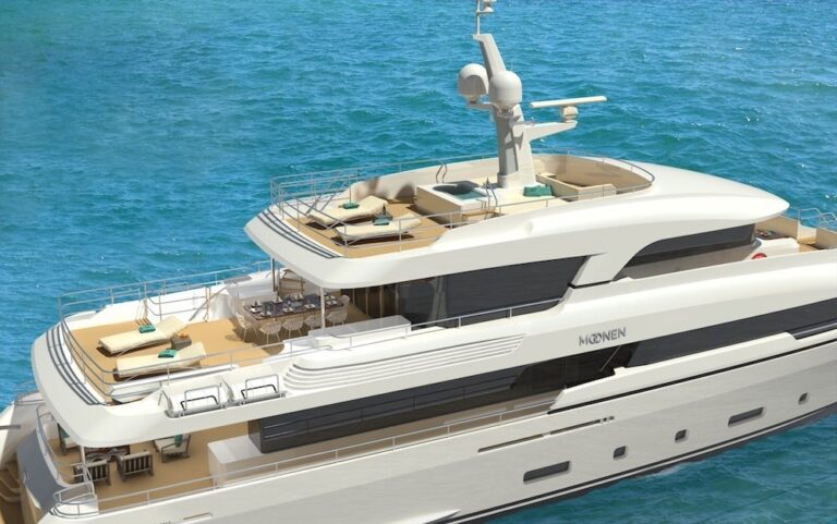 The 37m Yacht MARTINIQUE