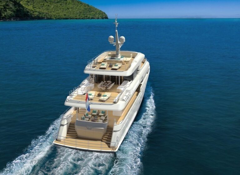 The 37m Yacht MARTINIQUE