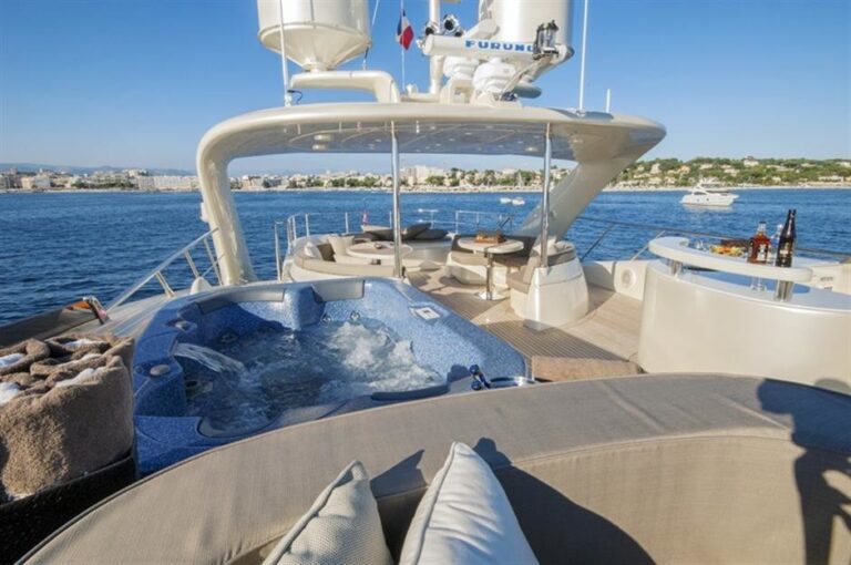 The 37m Yacht PETRA