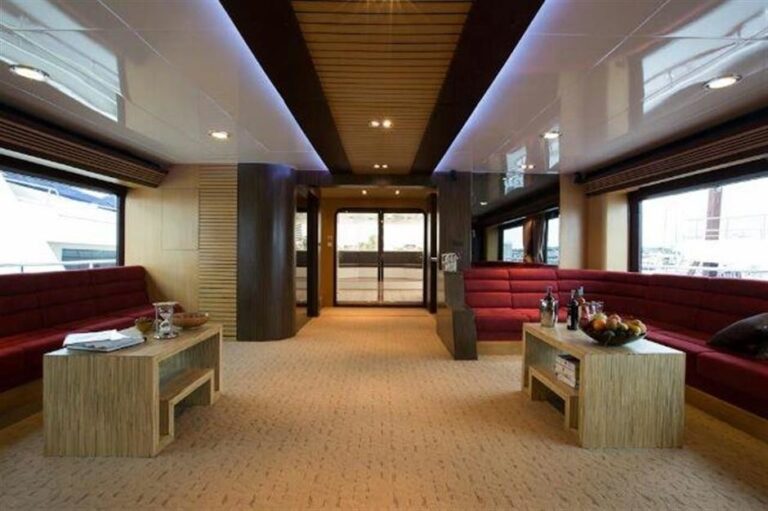 The 37m Yacht PHATSARA