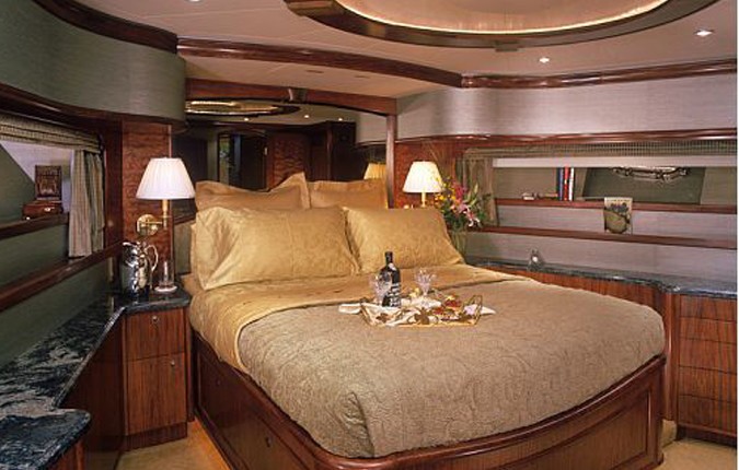 The 37m Yacht VALKYRIE