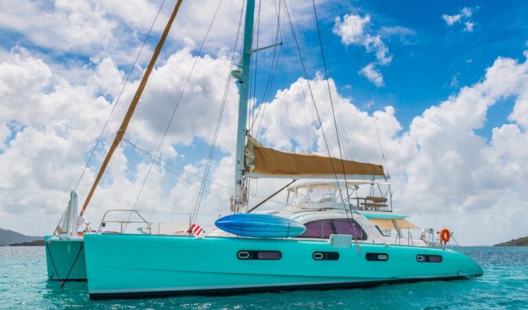 Leopard catamaran GOOD VIBRATIONS - Main shot