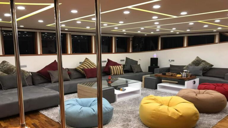Saloon by evening