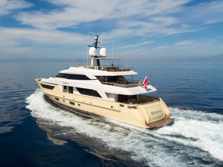 38m Sanlorenzo SOURAYA - Running Port View