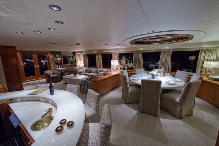 The 38m Yacht AFTERGLOW