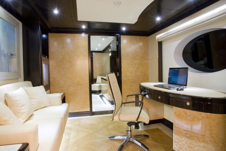 Office On Yacht GRENADINES III