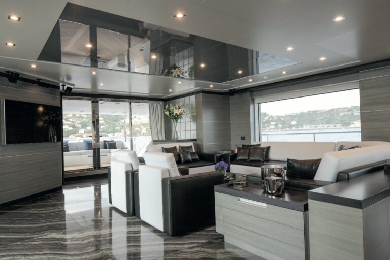 The 38m Yacht IRON MAN