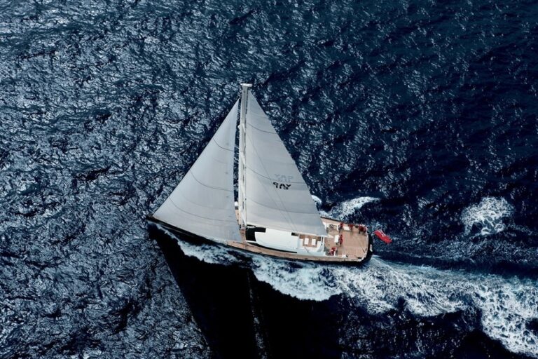 From Above: Yacht P2's Cruising Photograph