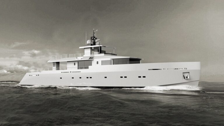 The 39m Yacht ALYSSA
