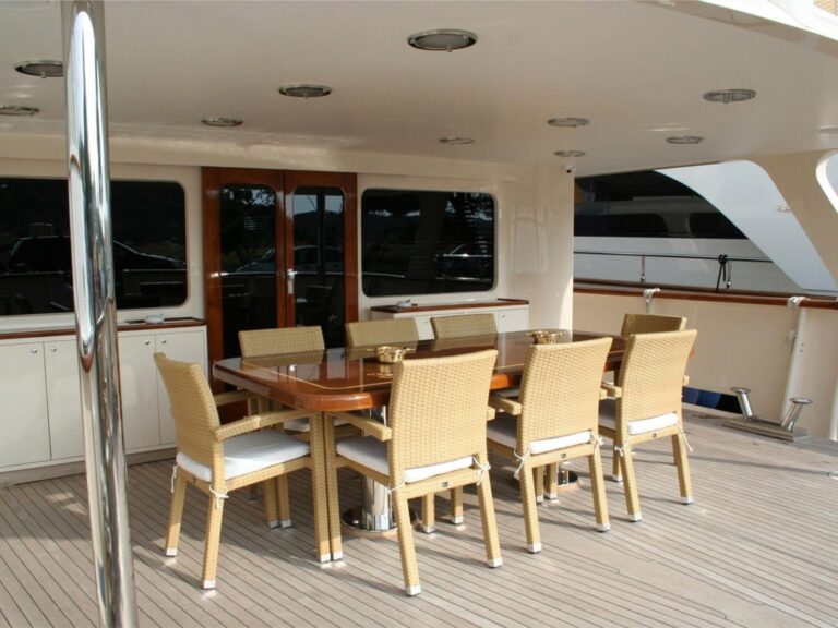 The 39m Yacht ARIONAS