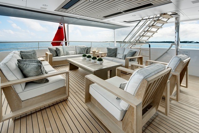 The 39m Yacht CARYALI