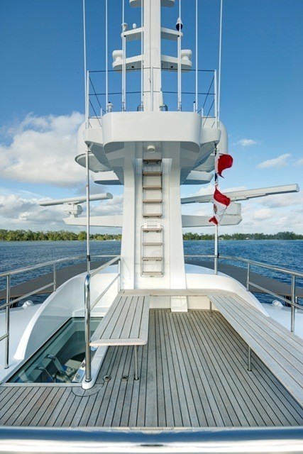 The 39m Yacht CARYALI