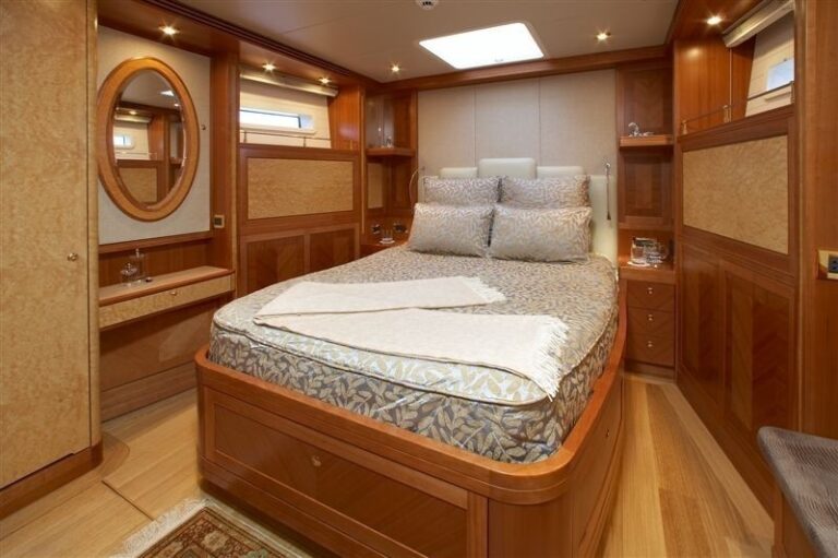 Fore Guest's Cabin On Yacht CINDERELLA IV