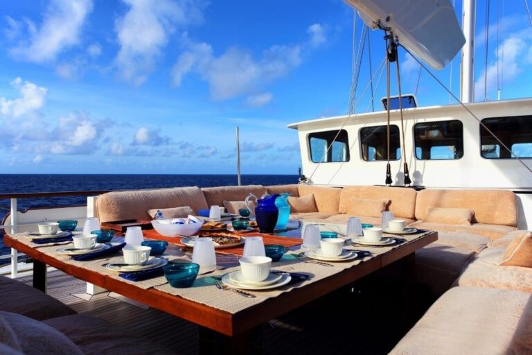 The 39m Yacht DIONE STAR