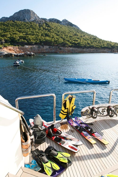 Toys On Board Yacht ENDLESS SUMMER