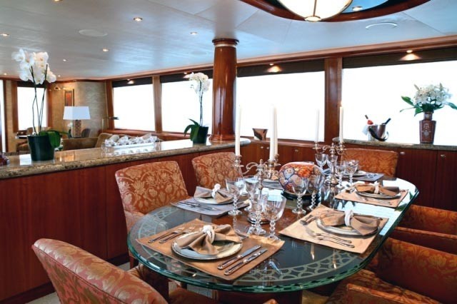 Eating/dining Saloon Aboard Yacht ENDLESS SUMMER