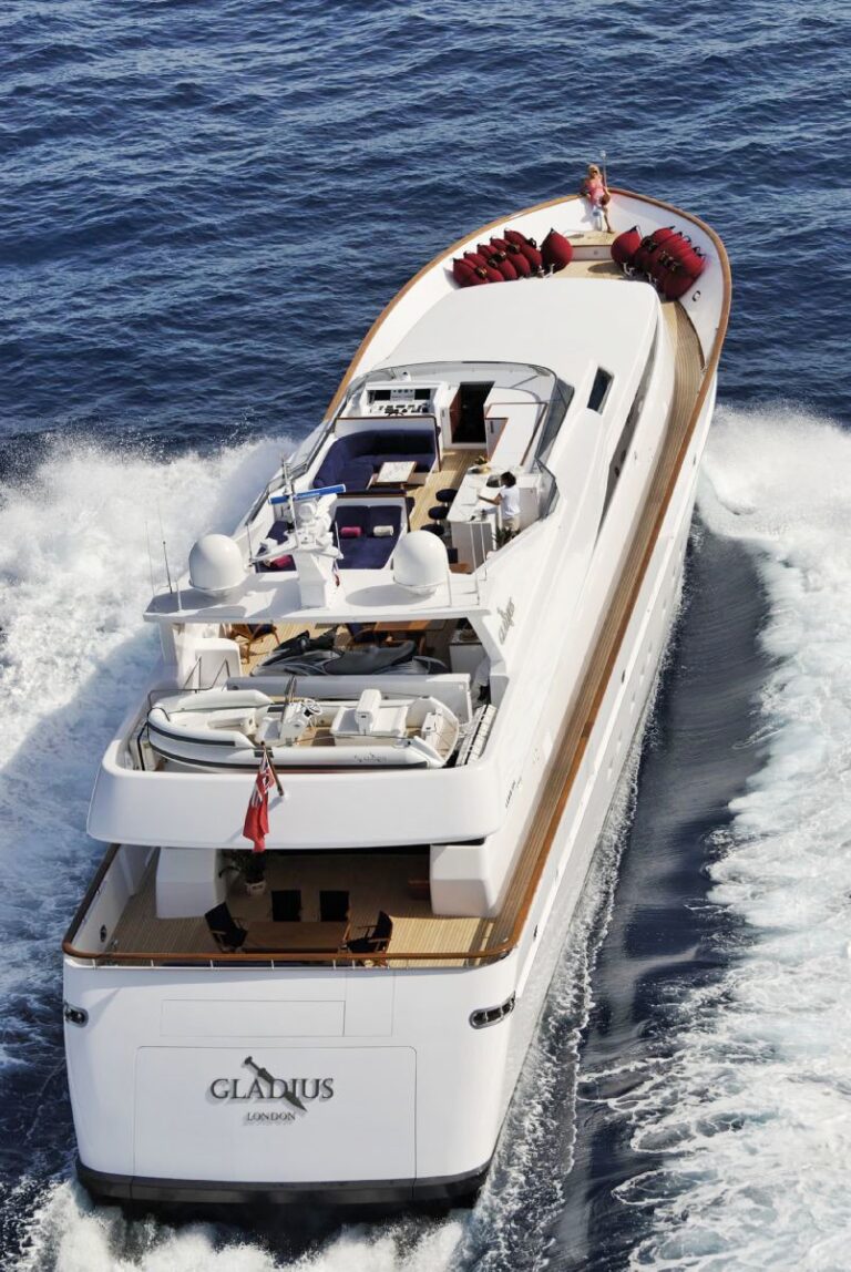 The 39m Yacht GLADIUS