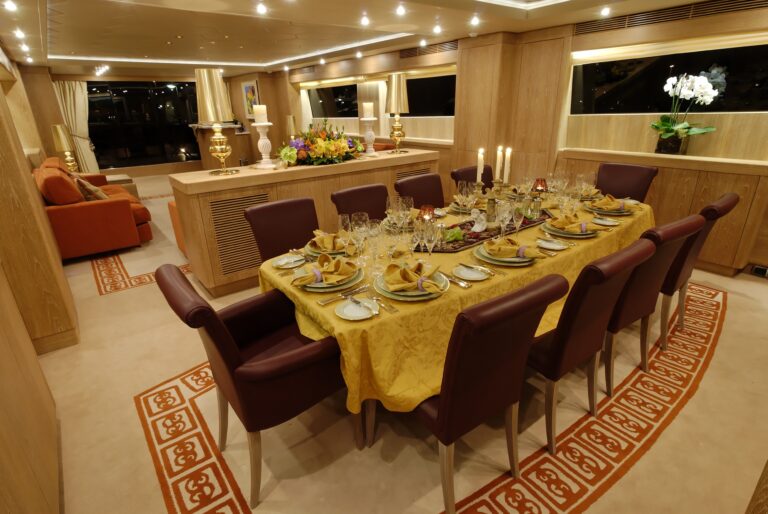 The 39m Yacht GLADIUS