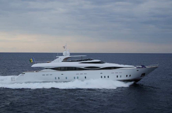 The 39m Yacht HUNTER